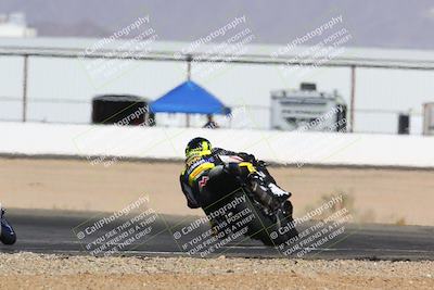 media/Apr-10-2022-SoCal Trackdays (Sun) [[f104b12566]]/Turn 14 (10am)/